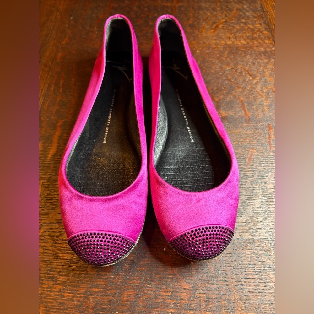 Giuseppe Zanotti-Malika Hot Pink Satin Ballet Flats w/Black Crystal Toe. Size 38